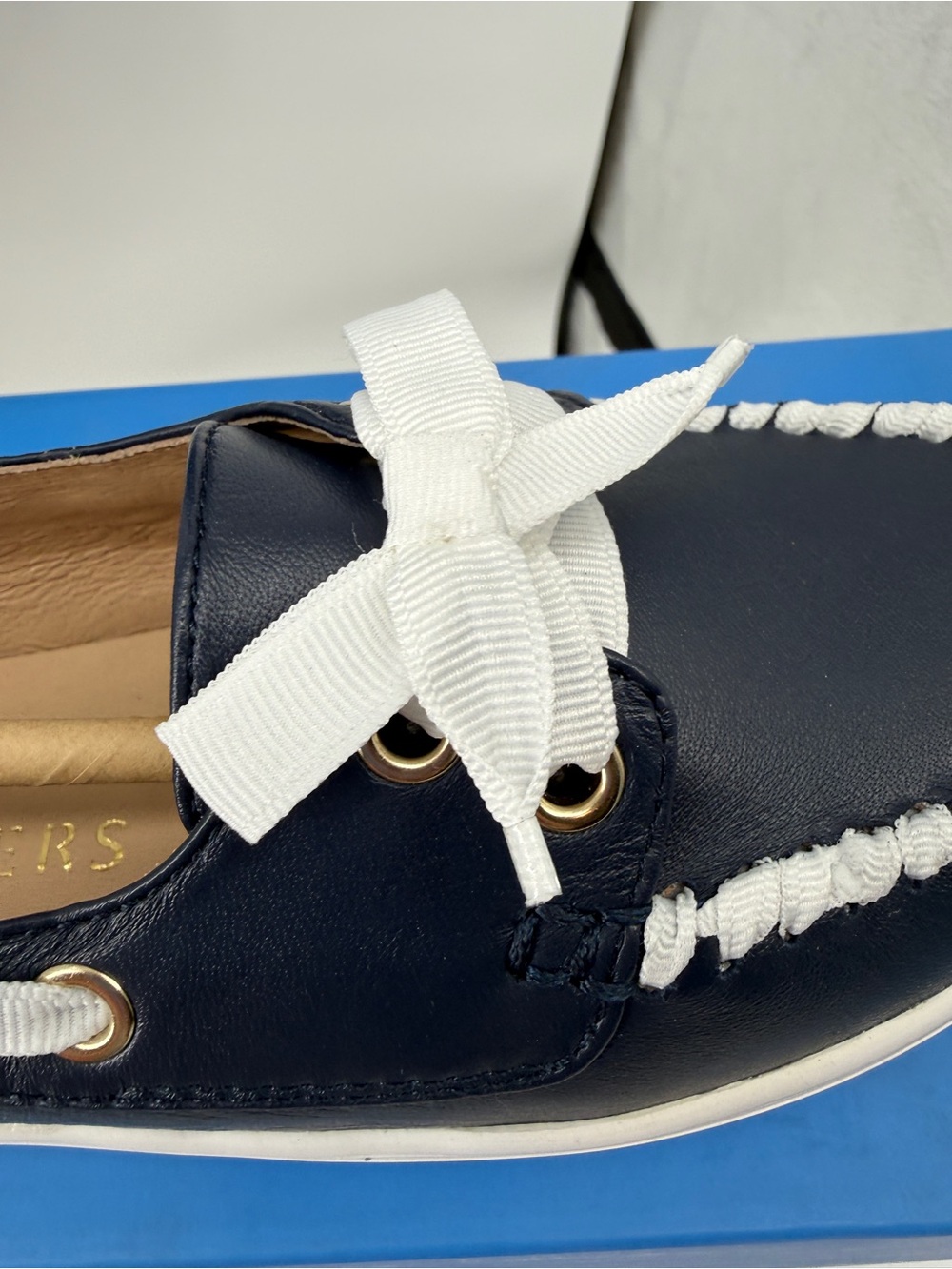 Jack Rogers Bonnie weekend loafer style 111221FL05 color midnight navy white bow - Picture 4 of 15